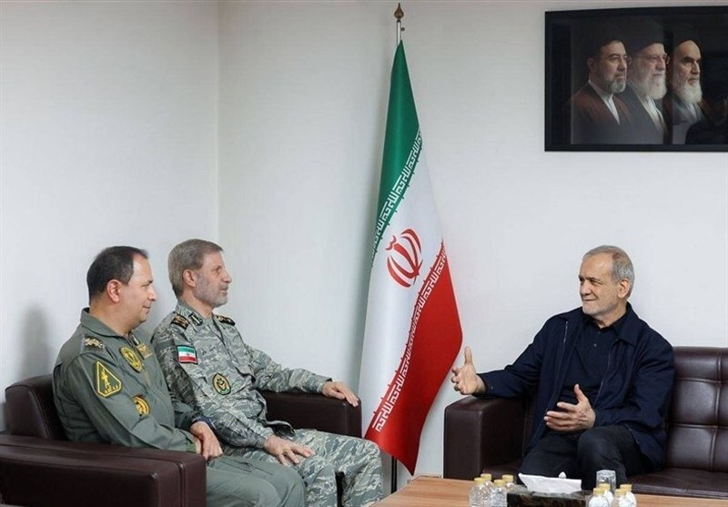 Pezeshkian supports strengthening army