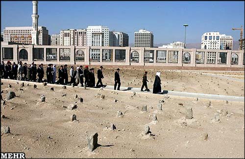 تصاویر: احمدی‌نژاد در حج و طواف خانه