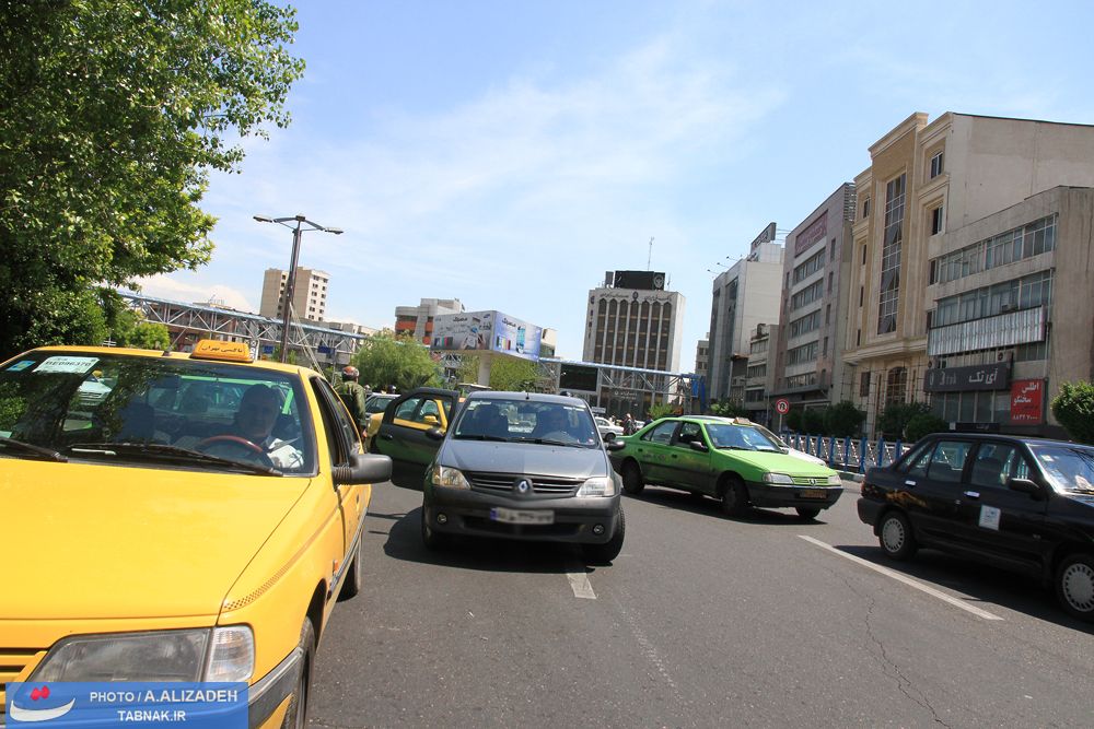 تصاویر: اوضاع نابسامان تاکسیها