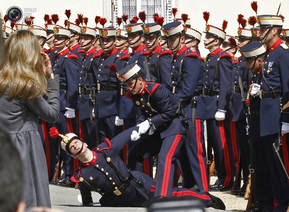 سربازها غش می کنند