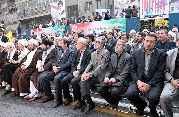 راهپیمایی یومالله 13 آبان