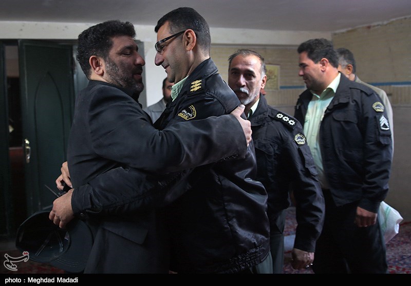 روزنما: جنگی برای پدر و پسر