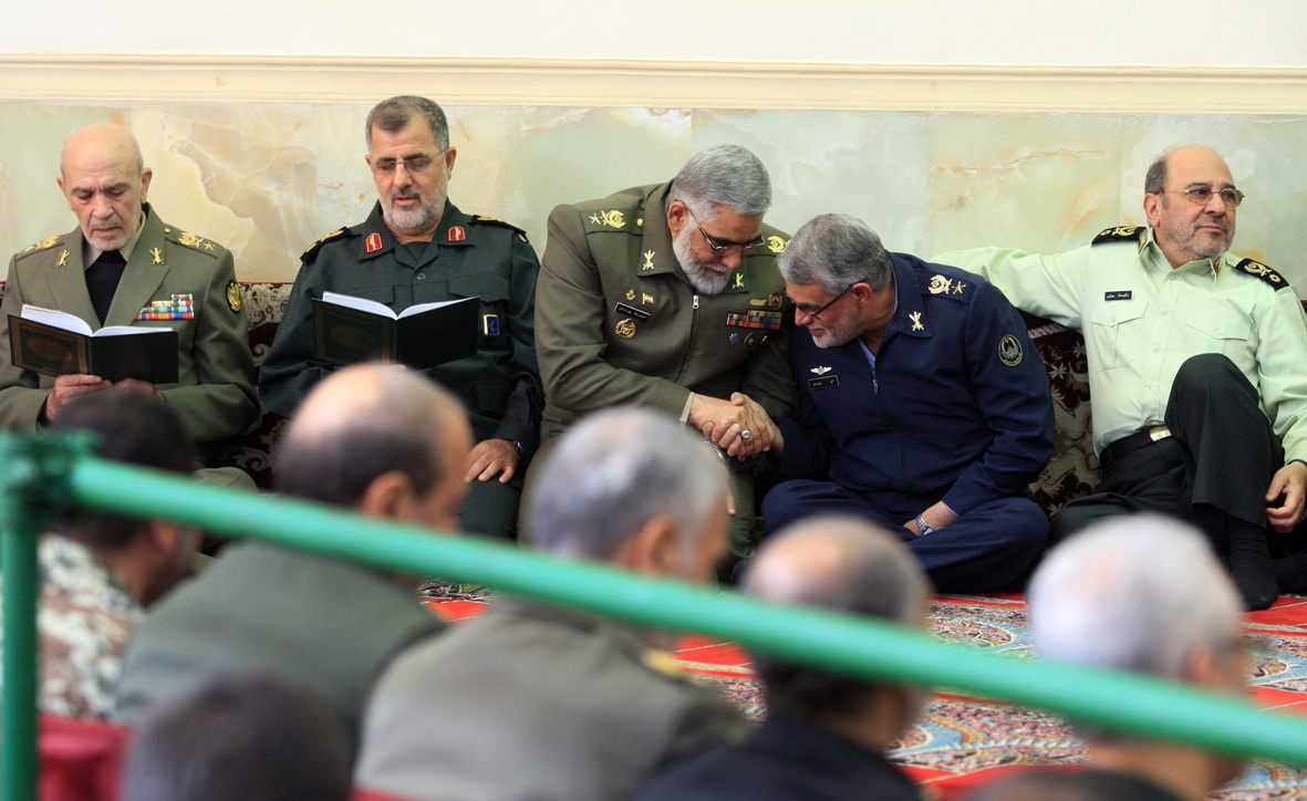پانزدهمین آیین گرامیداشت شهید سپهبد علی صیاد شیرازی و ۱۱۰تن از سرداران و فرماندهان شهید با حضور شماری از مقامات و مسوولان کشوری و لشکری روز پنجشنبه در مسجد جهاد ستاد کل نیروهای مسلح برگزار شد/IRNA
