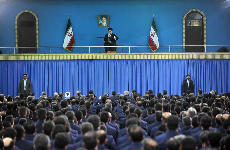 دیدار کارکنان و فرماندهان نیروی هوایی با مقام معظم رهبری./ISNA