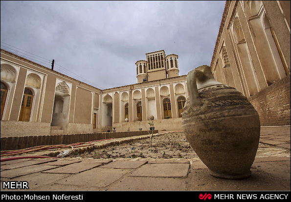خانه مستوفی