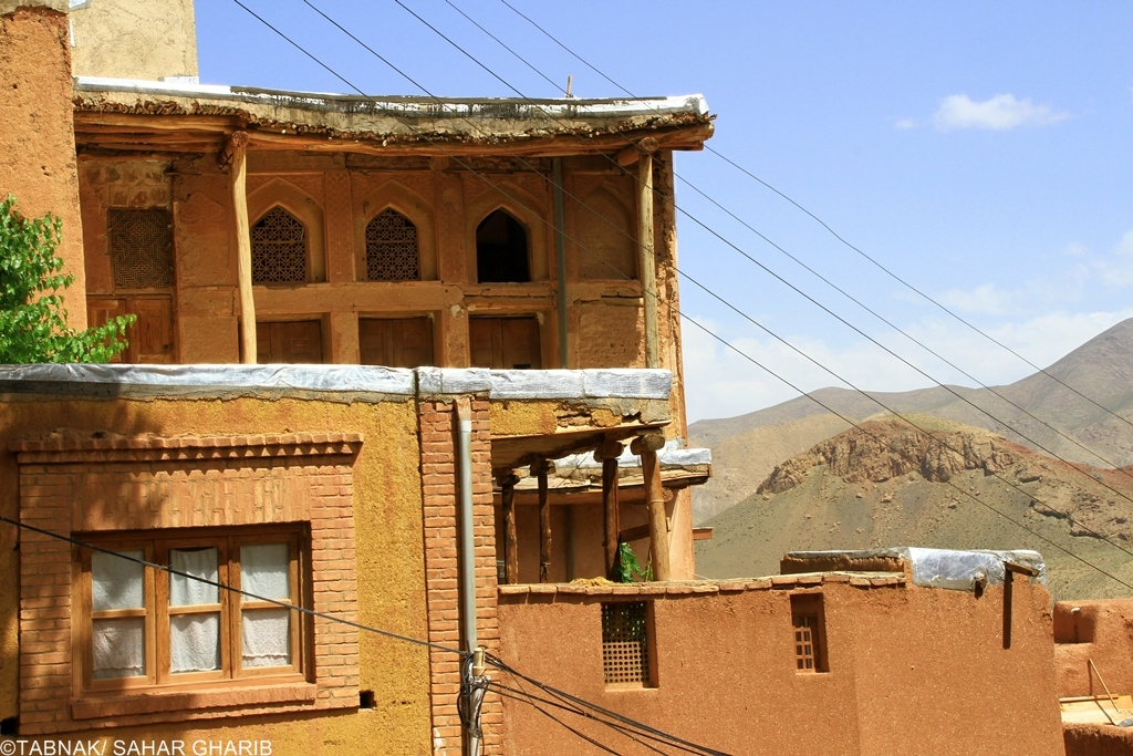 روستای تاریخی ابیانه