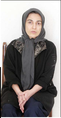 این زن نمیداند کیست