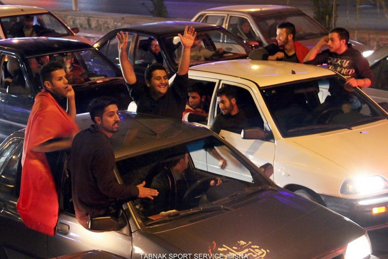 شادی پرسپولیسیهای سمنان!