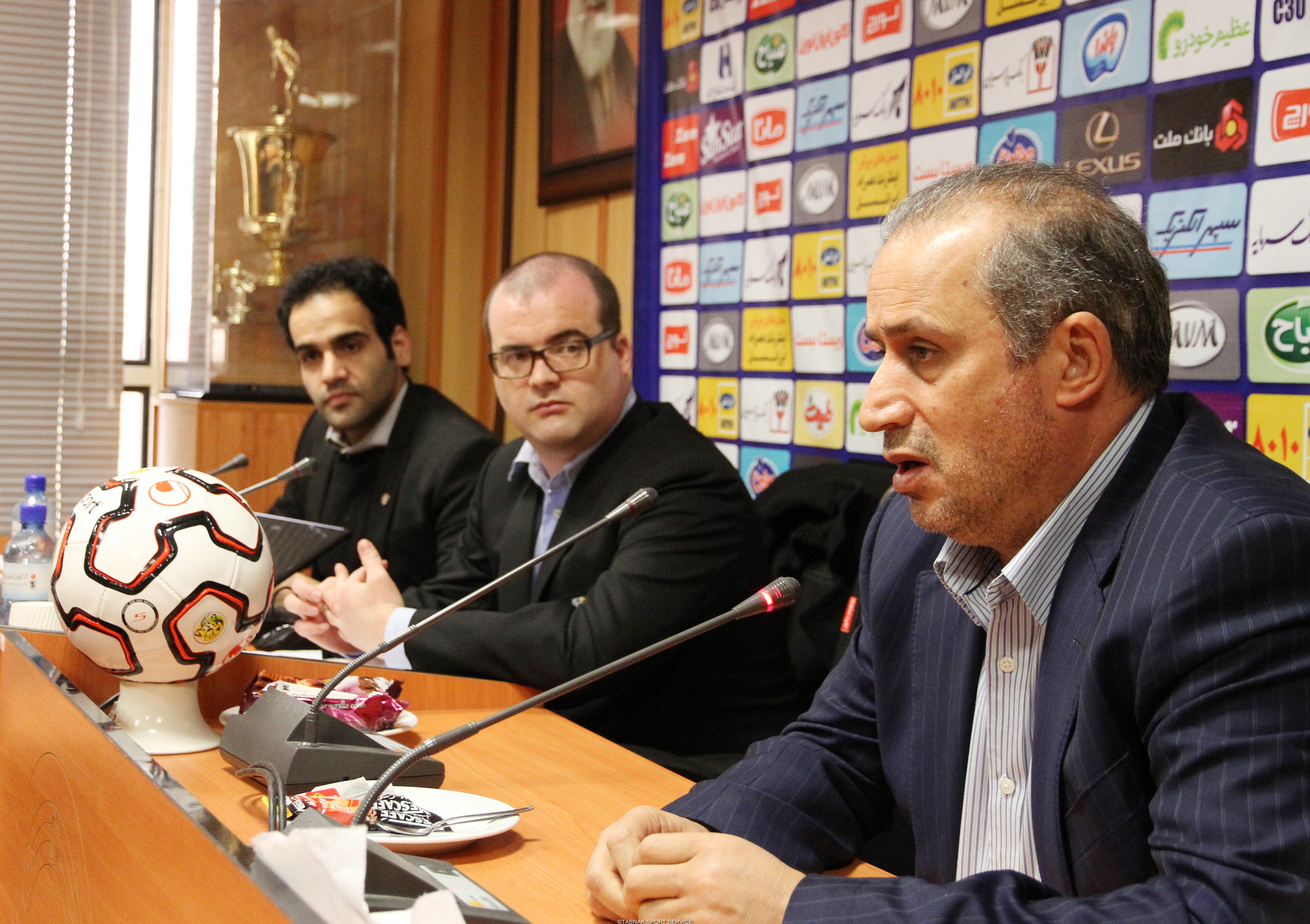 ناظرین AFC در سازمان لیگ