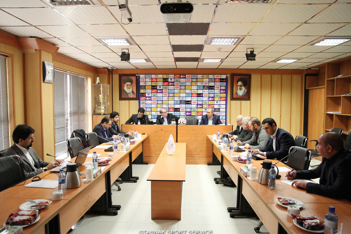 ناظرین AFC در سازمان لیگ