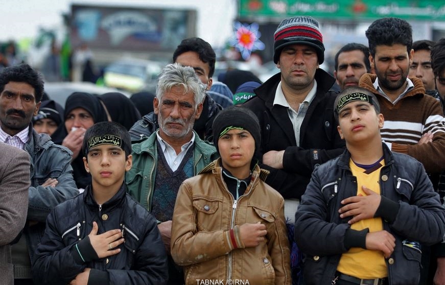 زائران پیاده امام رضا (ع)