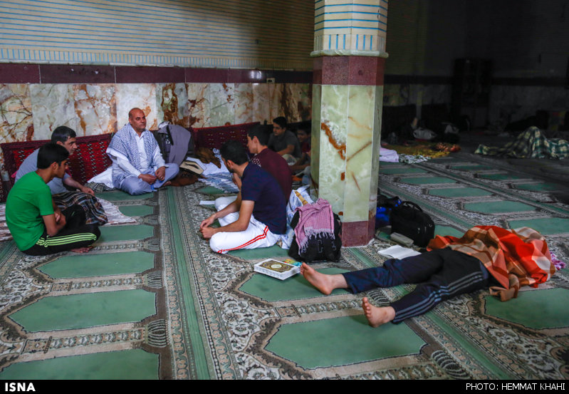 آیین معنوی اعتکاف در تهران