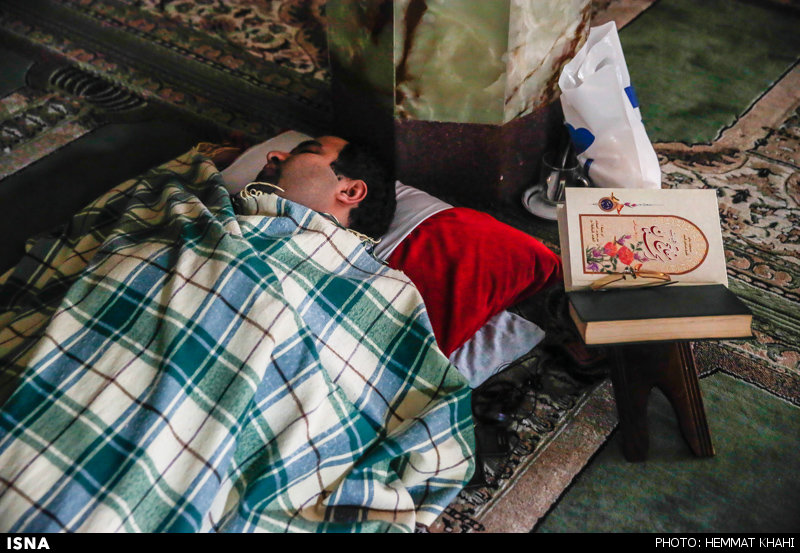 آیین معنوی اعتکاف در تهران
