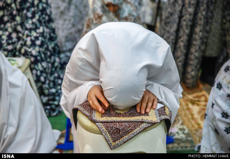 آیین معنوی اعتکاف در تهران