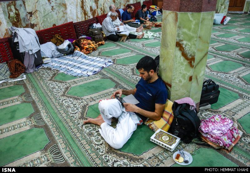 آیین معنوی اعتکاف در تهران