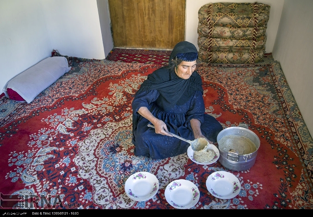 پخت حلیم نذری