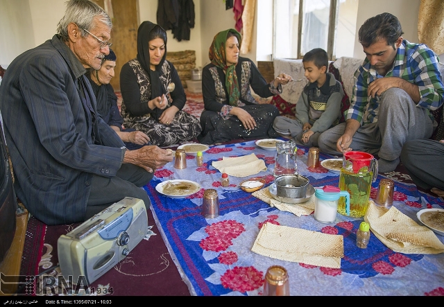 پخت حلیم نذری