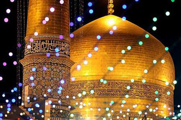 زائران نجف حین ورود به صحن امام رضا