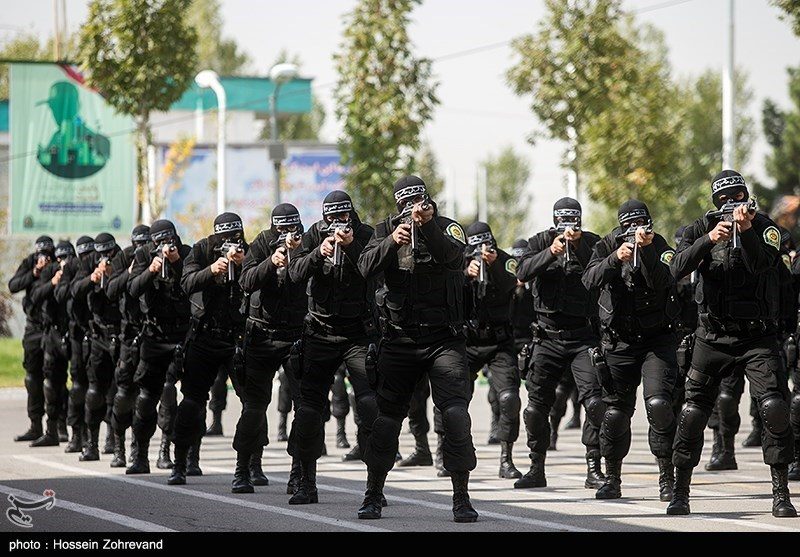 مانور نیروهای یگان ویژه ناجا