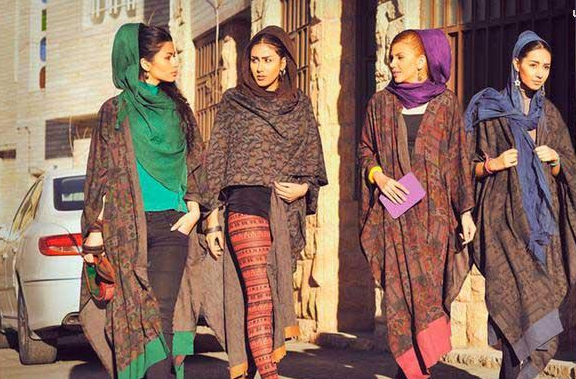 هاشمی‌طبا: ساپورت خانم‌ها از مینی‌ژوپ بدتر است!