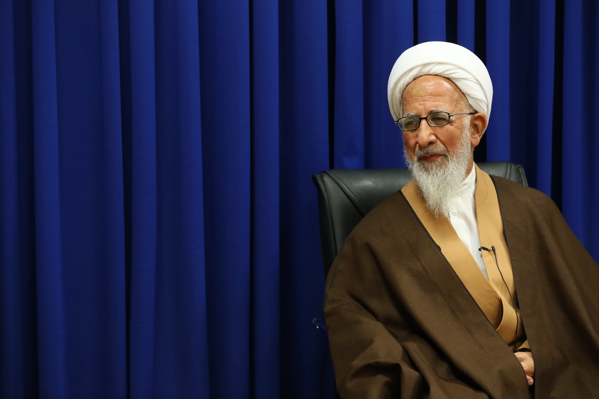 هشدار آیت‌الله جوادی آملی درباره آسیب به نظام