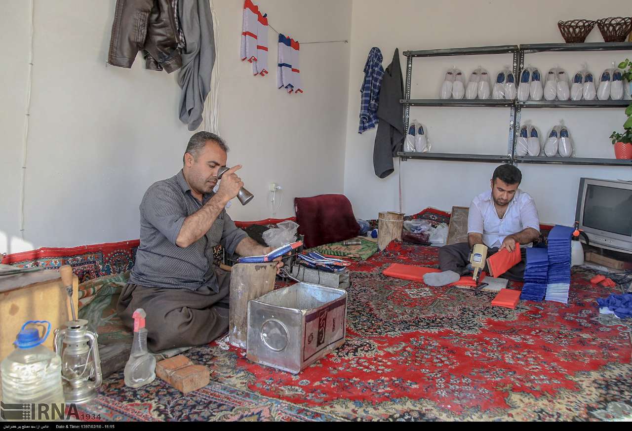 «کلاش» بافی در مریوان