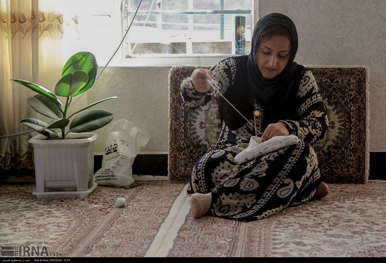 «کلاش» بافی در مریوان