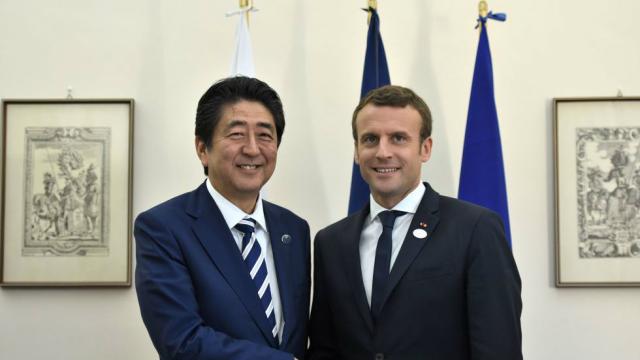 Abe, Macron discuss N Korea, Iran