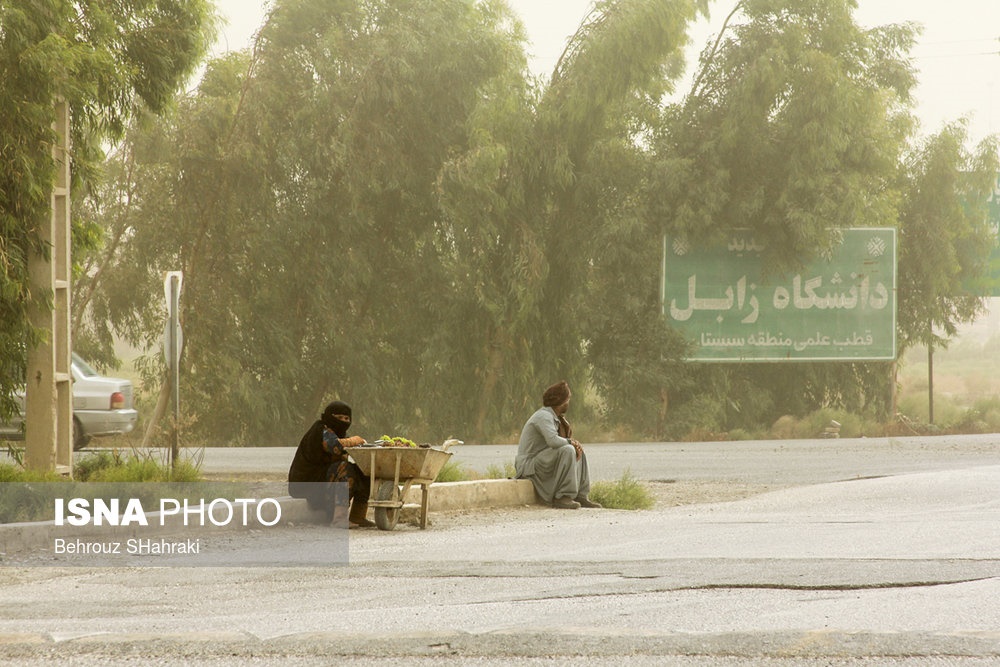 طوفان ۱۱۲ کیلومتری زابل
