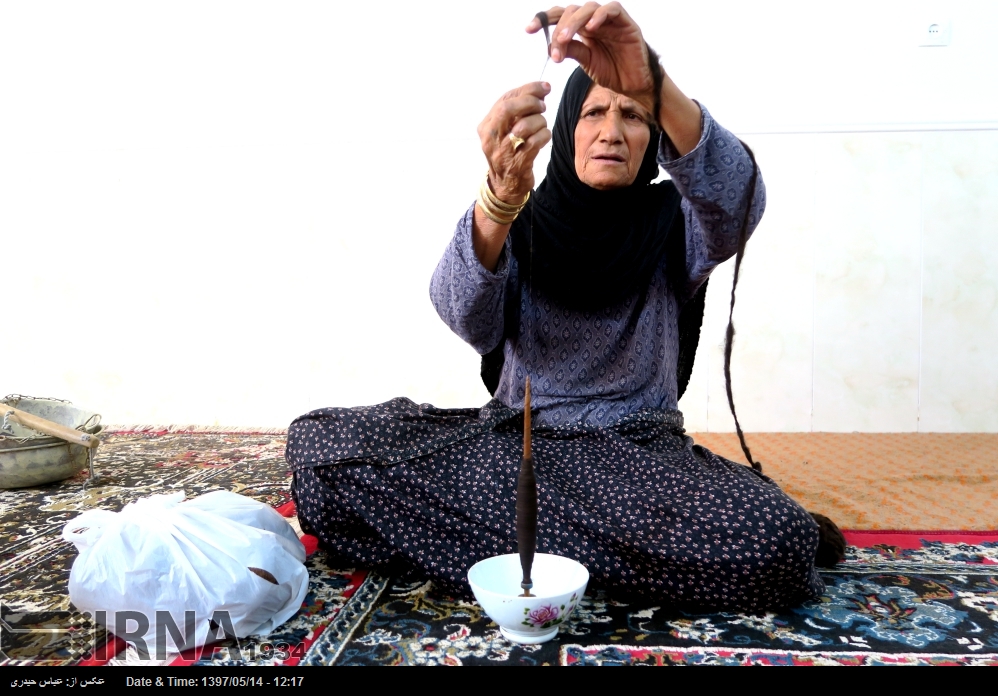عبا بافی در روستای کردوان