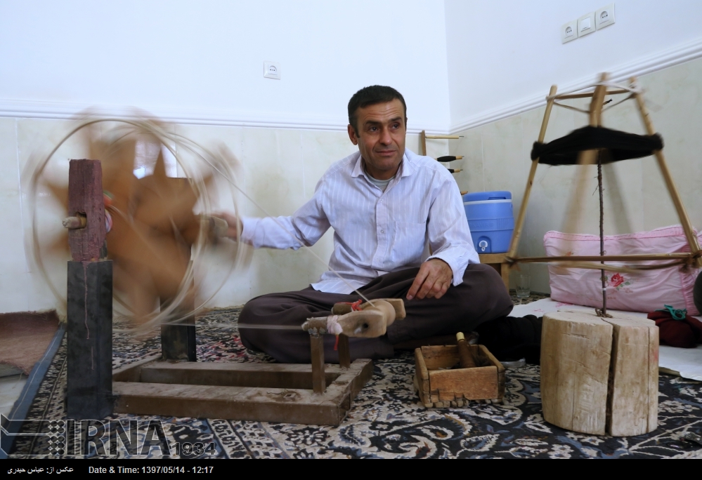 عبا بافی در روستای کردوان