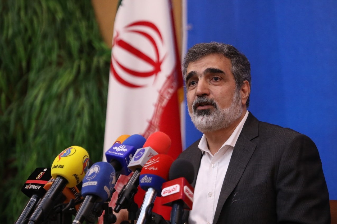 بازدید خبرنگاران  از مجتمع آب سنگین اراک