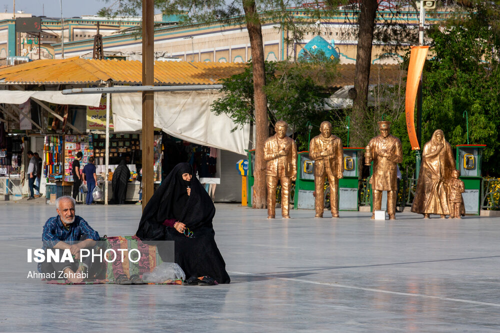 افطار در نزدیکی حرم حضرت معصومه(س)
