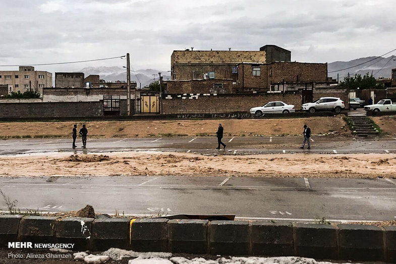 سلفی با سیلاب در سمنان