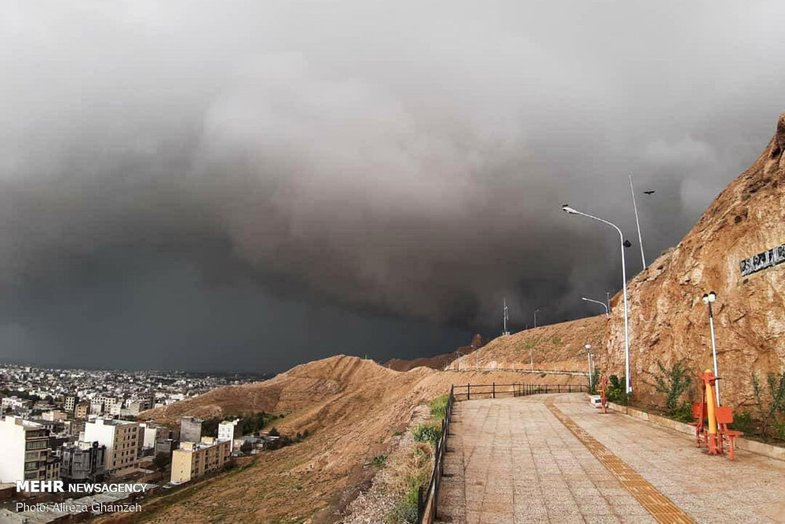 سلفی با سیلاب در سمنان