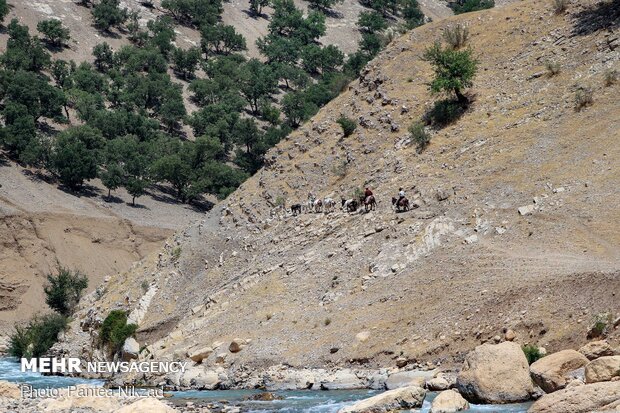 آن سوی آب