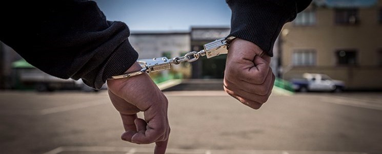 دستگیری زوج سارق طلا در جم