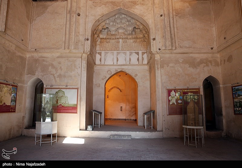 گنبد هارونیه - توس