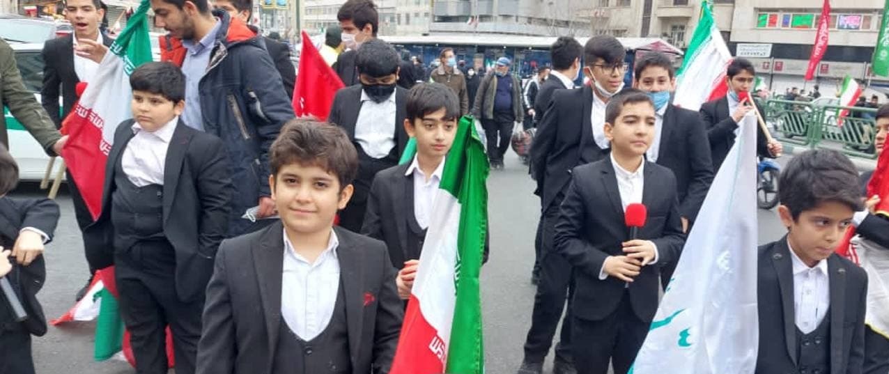 حضور دهه نودی‎ها در جشن پیروزی انقلاب اسلامی