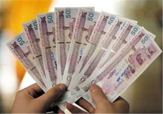 حقوق ناخالص ۴۲ میلیون تومانی یک مسئول دفتر