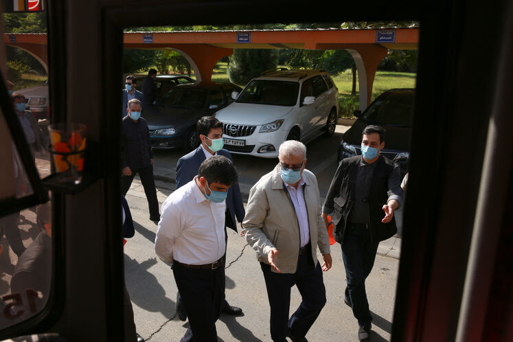 بازدید وزیر نفت از پالایشگاه تهران