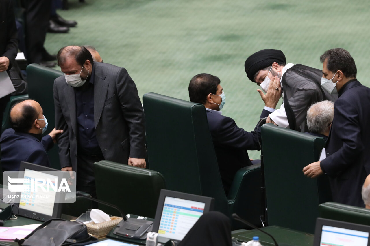 ادامه بررسی صلاحیت وزرای پیشنهادی در مجلس