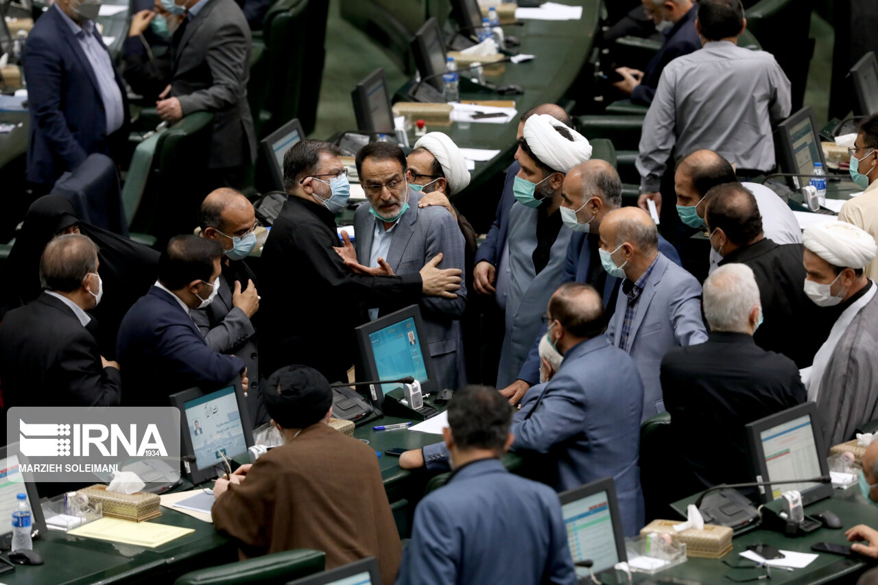ادامه بررسی صلاحیت وزرای پیشنهادی در مجلس