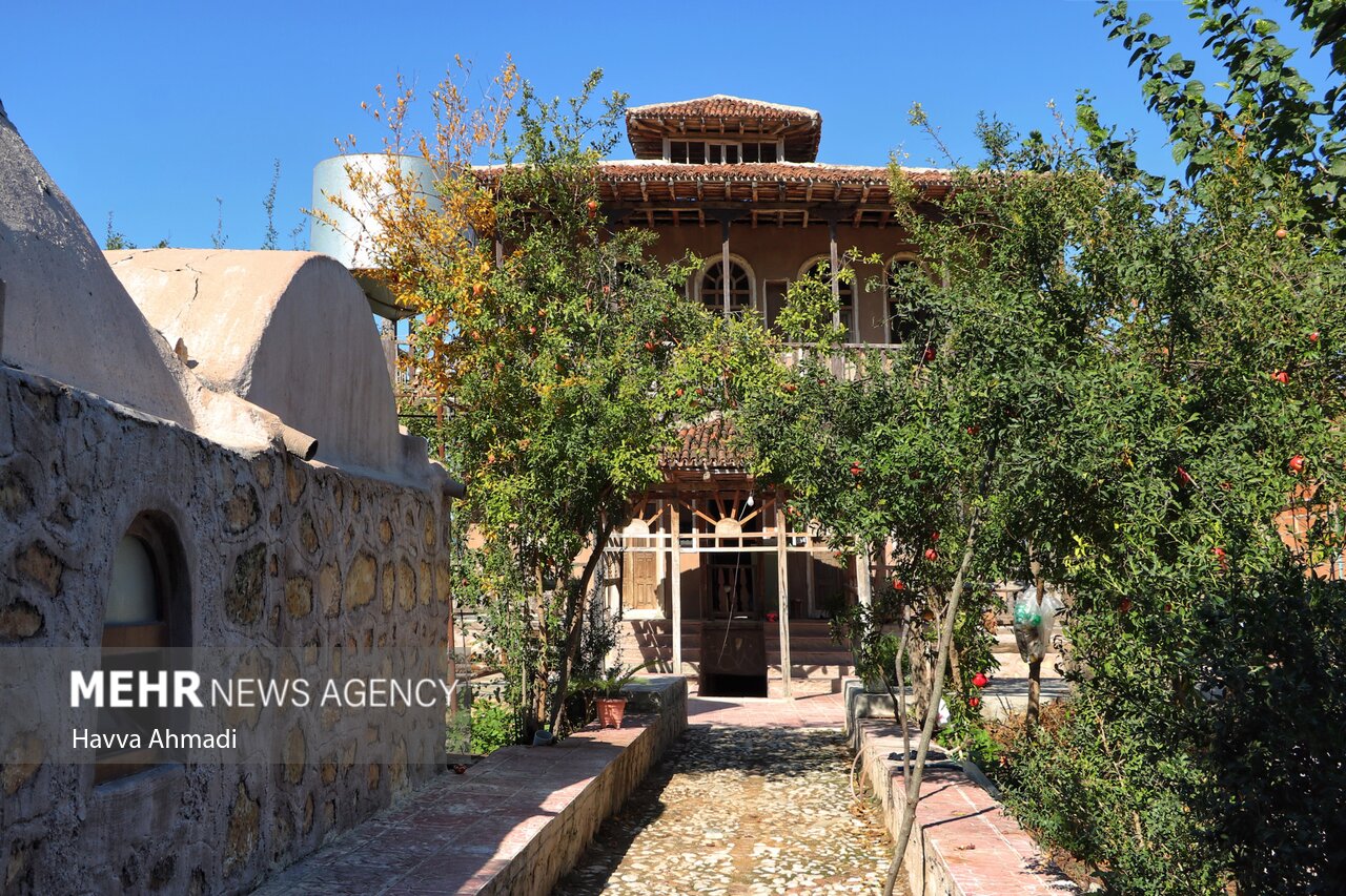 خنیاگر موسیقی مازندران
