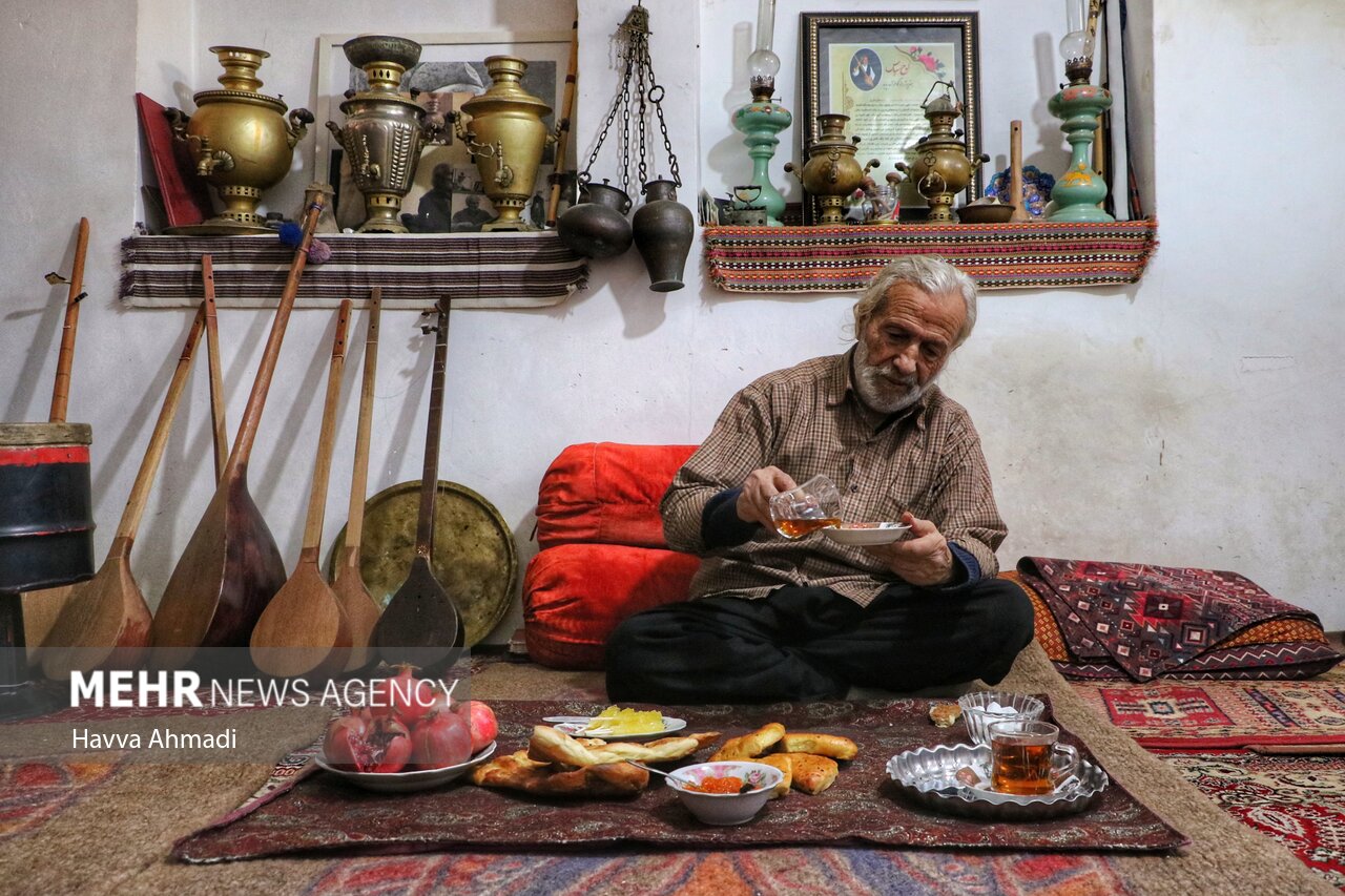 خنیاگر موسیقی مازندران
