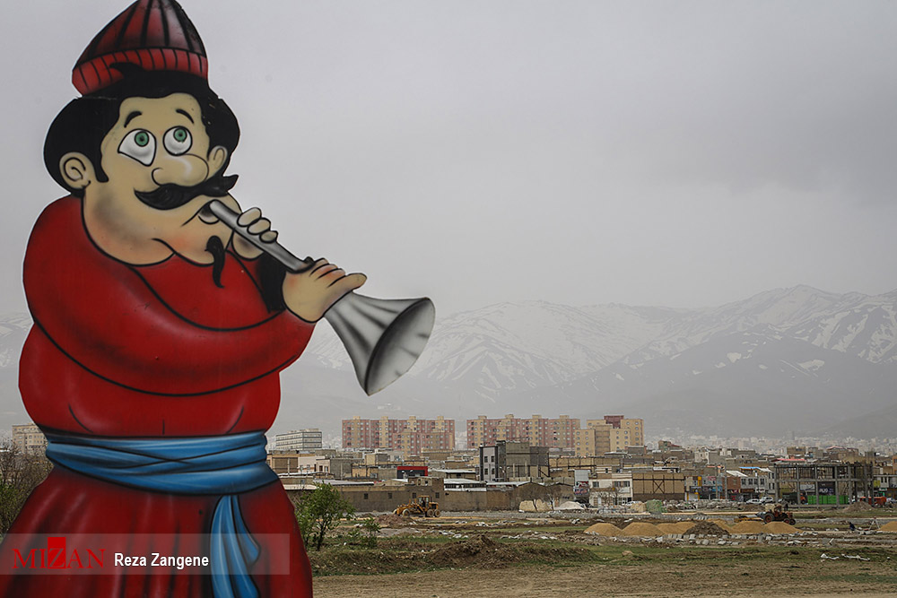 خاک در آسمان همدان