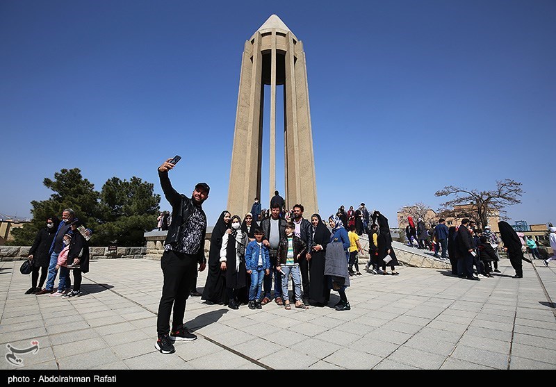 مسافران نوروزی در همدان