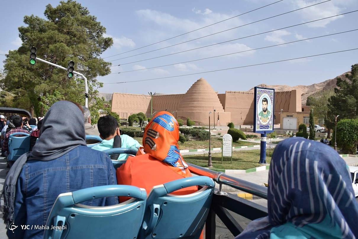 اتوبوس گردشگری کرمان