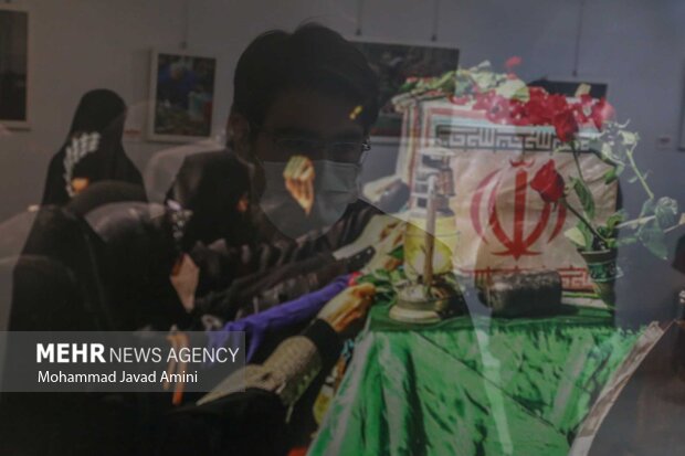 نمایشگاه عکس «لحظههای نور»