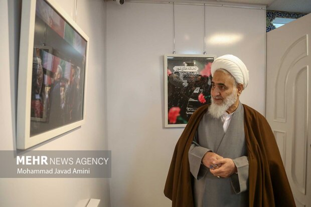 نمایشگاه عکس «لحظههای نور»
